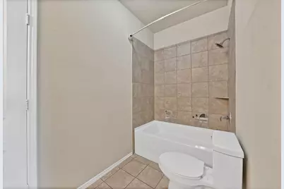 10329 Kingspoint Boulevard, Fort Worth, TX 76140 - Photo 19