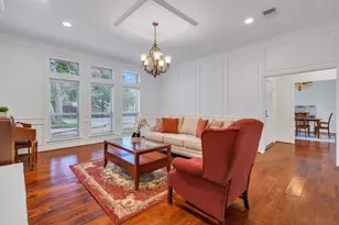 9009 Windy Crest Dr, Dallas, TX 75243 - Photo 11