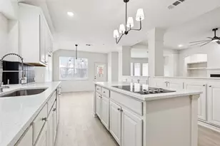 6405 Greenbriar Ln, Fort Worth, TX 76132 - Photo 7