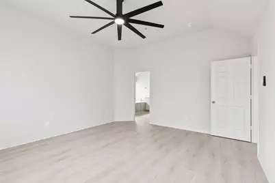 6405 Greenbriar Lane, Fort Worth, TX 76132 - Photo 15