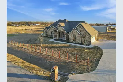 25275 Williams Drive, Justin, TX 76247 - Photo 3