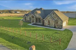 25275 Williams Dr, Justin, TX 76247 - Photo 3