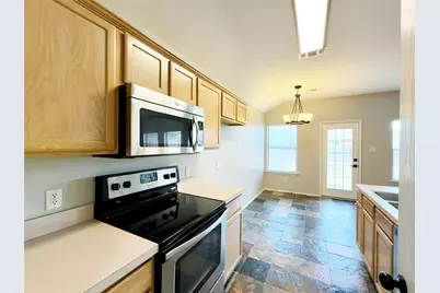 9013 Winding River Drive, Fort Worth, TX 76118 - Photo 7