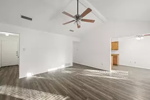 7509 Echo Hill Dr, Watauga, TX 76148 - Photo 5