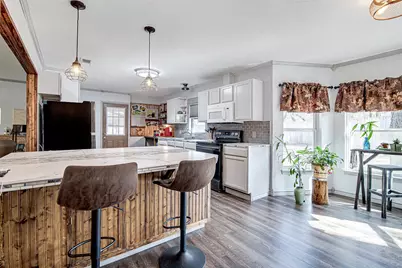 2521 Timber Road, Burleson, TX 76028 - Photo 5