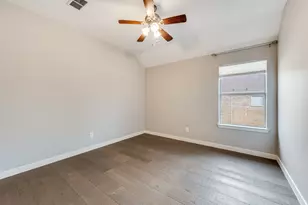 410 Brookside Dr, Lake Dallas, TX 75065 - Photo 11