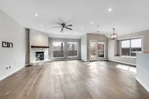 410 Brookside Dr, Lake Dallas, TX 75065 - Photo 5