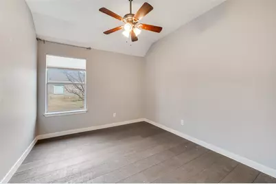 410 Brookside Drive, Lake Dallas, TX 75065 - Photo 13