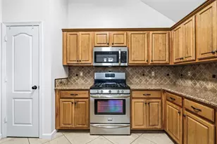 313 Cave River Dr, Murphy, TX 75094 - Photo 5