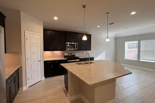 4131 Cornerstone Cir, Granbury, TX 76048 - Photo 3