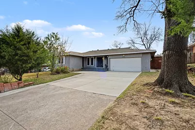 1714 E Union Bower Road, Irving, TX 75061 - Photo 1