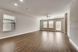 1427 Warringwood Dr, Greenville, TX 75402 - Photo 5