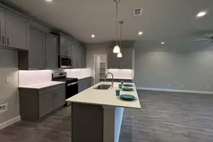 4125 Cornerstone Cir, Granbury, TX 76048 - Photo 3