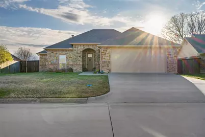 1202 Rock Creek Drive, Sulphur Springs, TX 75482 - Photo 1