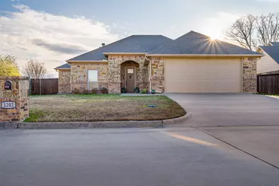 1202 Rock Creek Drive, Sulphur Springs, TX 75482 - Photo 35