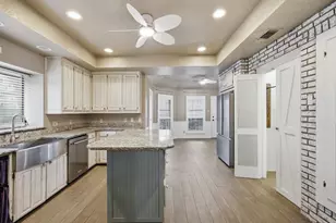 6606 Canalview Dr, Arlington, TX 76016 - Photo 13