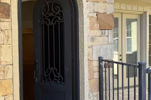 5804 Mira Lago Ln, Arlington, TX 76017 - Photo 21