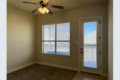 5804 Mira Lago Lane, Arlington, TX 76017 - Photo 17