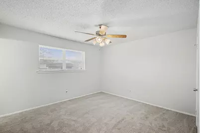 125 Roundtree Drive, Crowley, TX 76036 - Photo 13