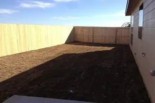 1012 Meadow Green Ct, Princeton, TX 75407 - Photo 9