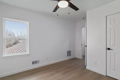 2916 Travis Avenue, Fort Worth, TX 76110 - Photo 25