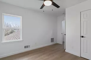 2916 Travis Ave, Fort Worth, TX 76110 - Photo 25