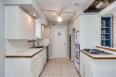 530 Parkview Lane, Richardson, TX 75080 - Photo 13