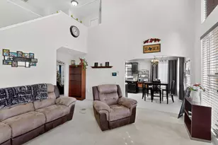 1113 Highland Station Dr, Saginaw, TX 76131 - Photo 7