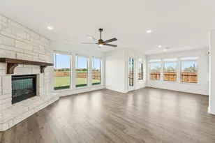 427 Birkdale Ln, Red Oak, TX 75154 - Photo 19