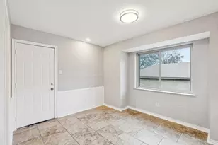 133 N Crestwood Blvd, DeSoto, TX 75115 - Photo 9