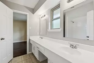 133 N Crestwood Blvd, DeSoto, TX 75115 - Photo 19