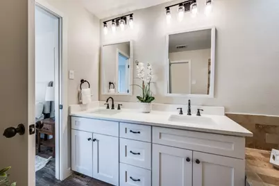 2100 Rainbow Drive #4111, Arlington, TX 76011 - Photo 11