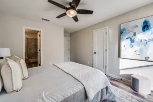 2100 Rainbow Dr, Arlington, TX 76011 - Photo 15