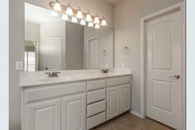 1921 Bay Laurel Drive, Weatherford, TX 76086 - Photo 17