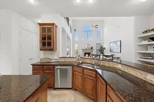 7917 E Aspermont Dr, Plano, TX 75024 - Photo 11