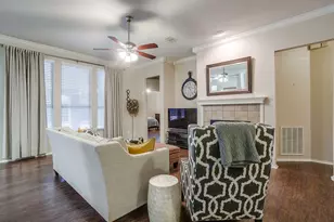 5704 Rockport Ln, Haltom City, TX 76137 - Photo 5