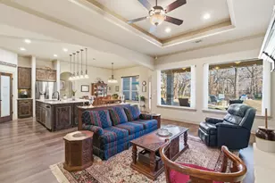 117 Birdie Dr, Lipan, TX 76462 - Photo 3