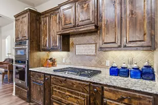 117 Birdie Dr, Lipan, TX 76462 - Photo 9