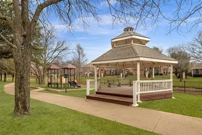 2905 Broadmoor Lane, Flower Mound, TX 75022 - Photo 37