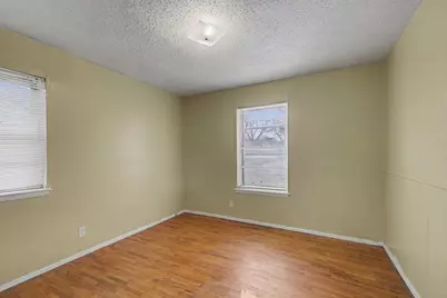 1921 Meadow Lane, Arlington, TX 76010 - Photo 21