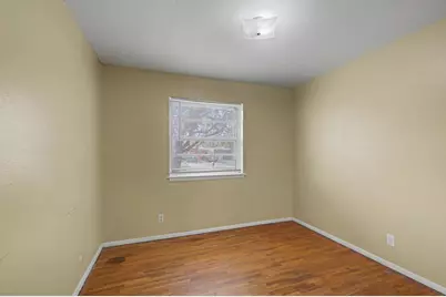 1921 Meadow Lane, Arlington, TX 76010 - Photo 19