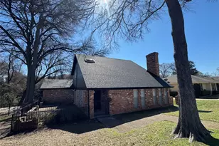 2944 King Cole Dr, Dallas, TX 75216 - Photo 29