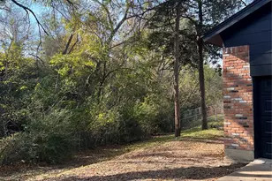 2944 King Cole Dr, Dallas, TX 75216 - Photo 35