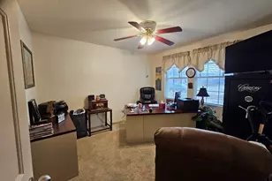 1428 Erin Dr, Burleson, TX 76028 - Photo 9