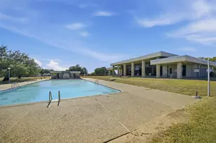 1618 Lands End St, Granbury, TX 76048 - Photo 27