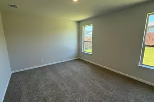 1960 Preakness Dr, Granbury, TX 76049 - Photo 5