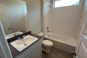 1960 Preakness Dr, Granbury, TX 76049 - Photo 19