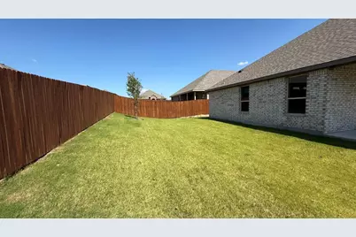 1960 Preakness Drive, Granbury, TX 76049 - Photo 25