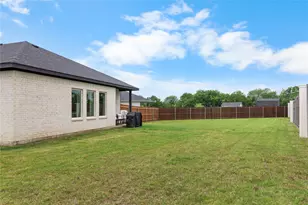 2939 Peony Dr, Sherman, TX 75092 - Photo 29