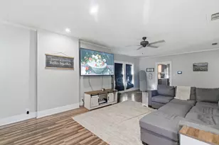 1317 4th St, Graham, TX 76450 - Photo 3